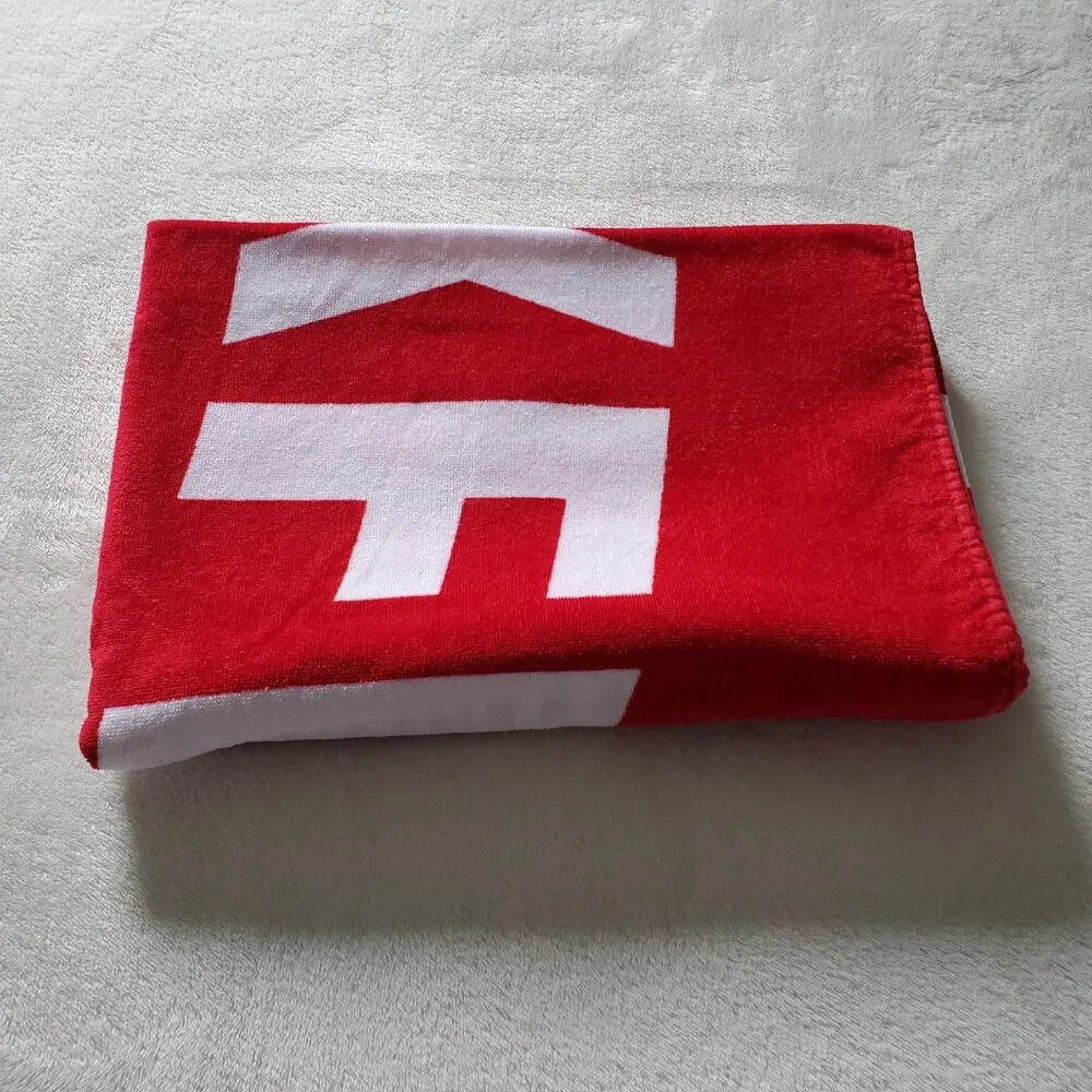 Flag Nor Fail Beach Towel